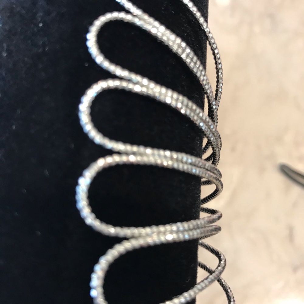 Pretty Rhinestone cuff bracelet - Picture 2 of 4